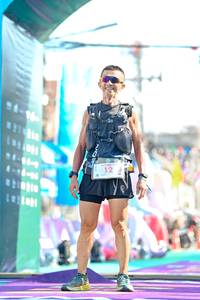 BIB: 011, 1001
                            <button type="button" onclick="openModal(24886546)" class="btn btn-primary btn-sm float-right btn-popup" data-toggle="modal" data-target=".modal-high-quality">
                        <i class="fas fa-shopping-cart"></i> Add to Cart
                    </button>
                                            <button type="button" onclick="isThisMe(24886546, true)" class="btn btn-success btn-sm float-right btn-popup btn-isme hidden" data-toggle="tooltip" data-placement="bottom" title="นี่คือรูปของคุณใช่ไหม คลิกที่นี่เพื่อเอาเข้าอัลบั้ม">
                        <i class="fas fa-plus"></i> Add to album
                    </button>
                    <button type="button" onclick="isThisMe(24886546, false)" class="btn btn-warning btn-sm float-right btn-popup btn-isnotme hidden">
                        <i class="fas fa-ban"></i> Remove from album
                    </button>